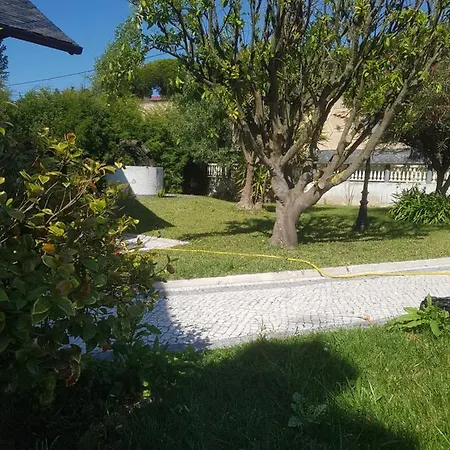 Alojamento de Acomodação e Pequeno-almoço Cargal 4*