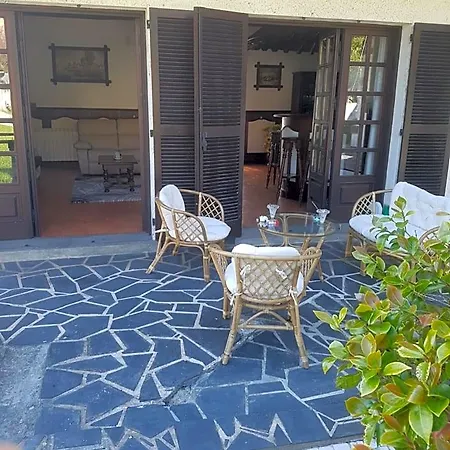Cargal Bed and Breakfast 4*