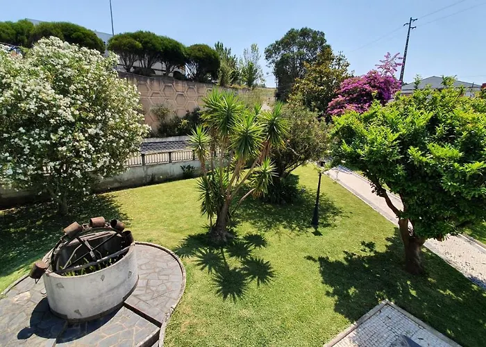 Alojamento de Acomodação e Pequeno-almoço Cargal 4*